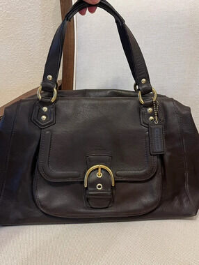 Coach vintage Y2K brown leather shoulder bag with gold hardware